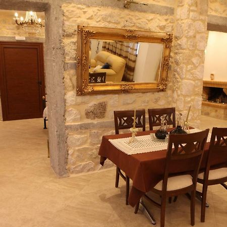 Villa Vanilla Agioi Theodoroi Exterior foto